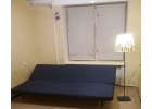 В 2-х комнатной квартире проживают две девушкиснимают. Комната со ...